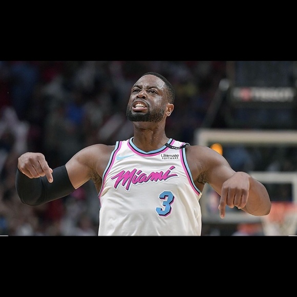 Meet your Posher, Rey - Picture 1 of 1